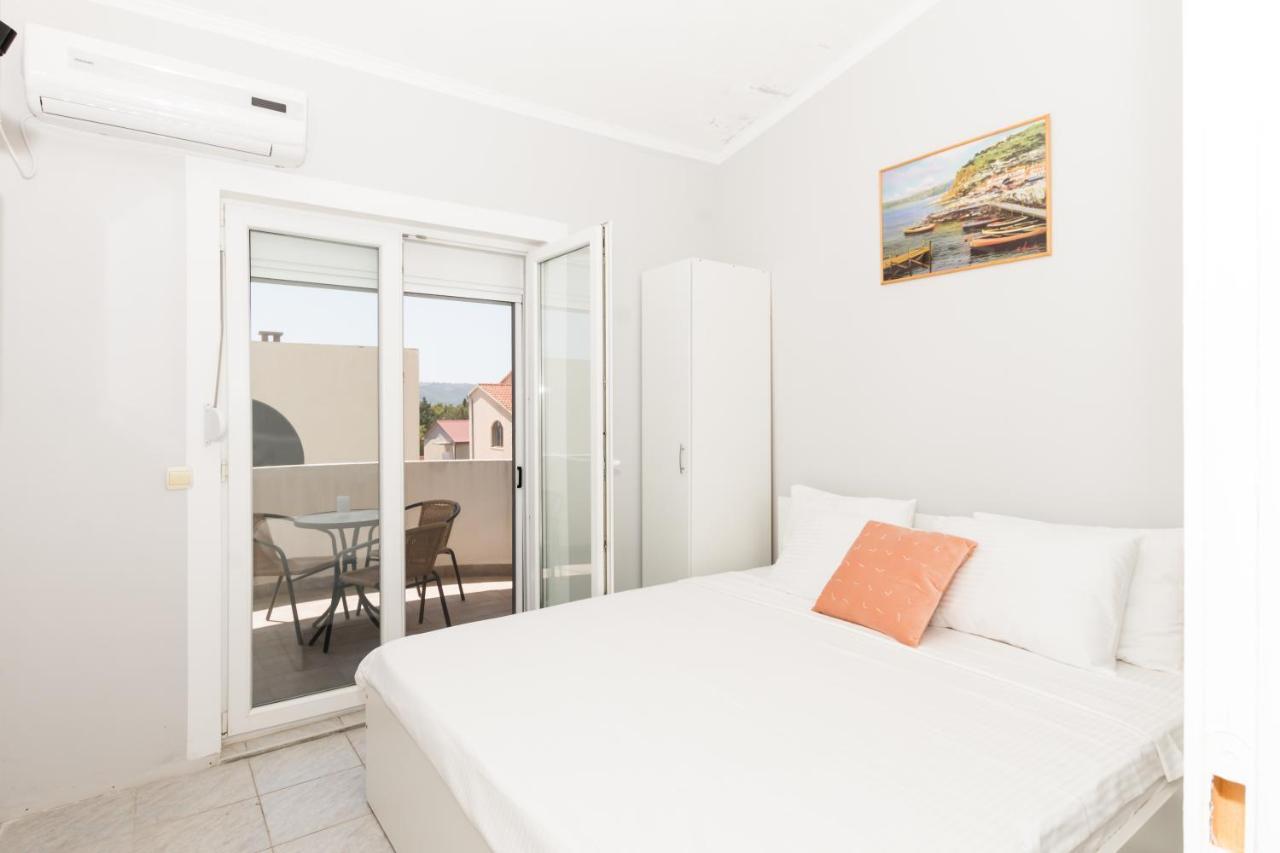 Apartments Dovana Kastela Dış mekan fotoğraf
