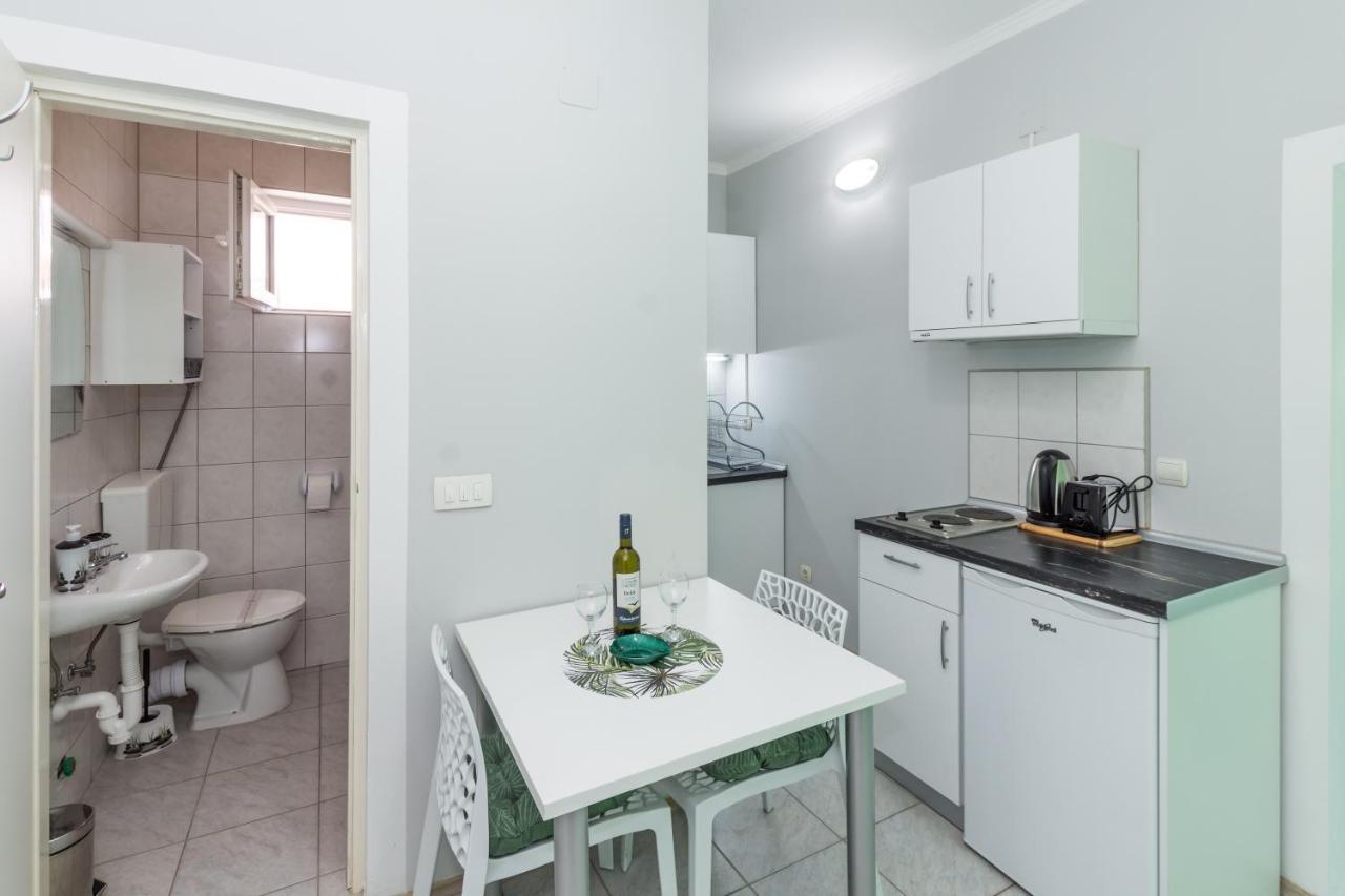 Apartments Dovana Kastela Dış mekan fotoğraf